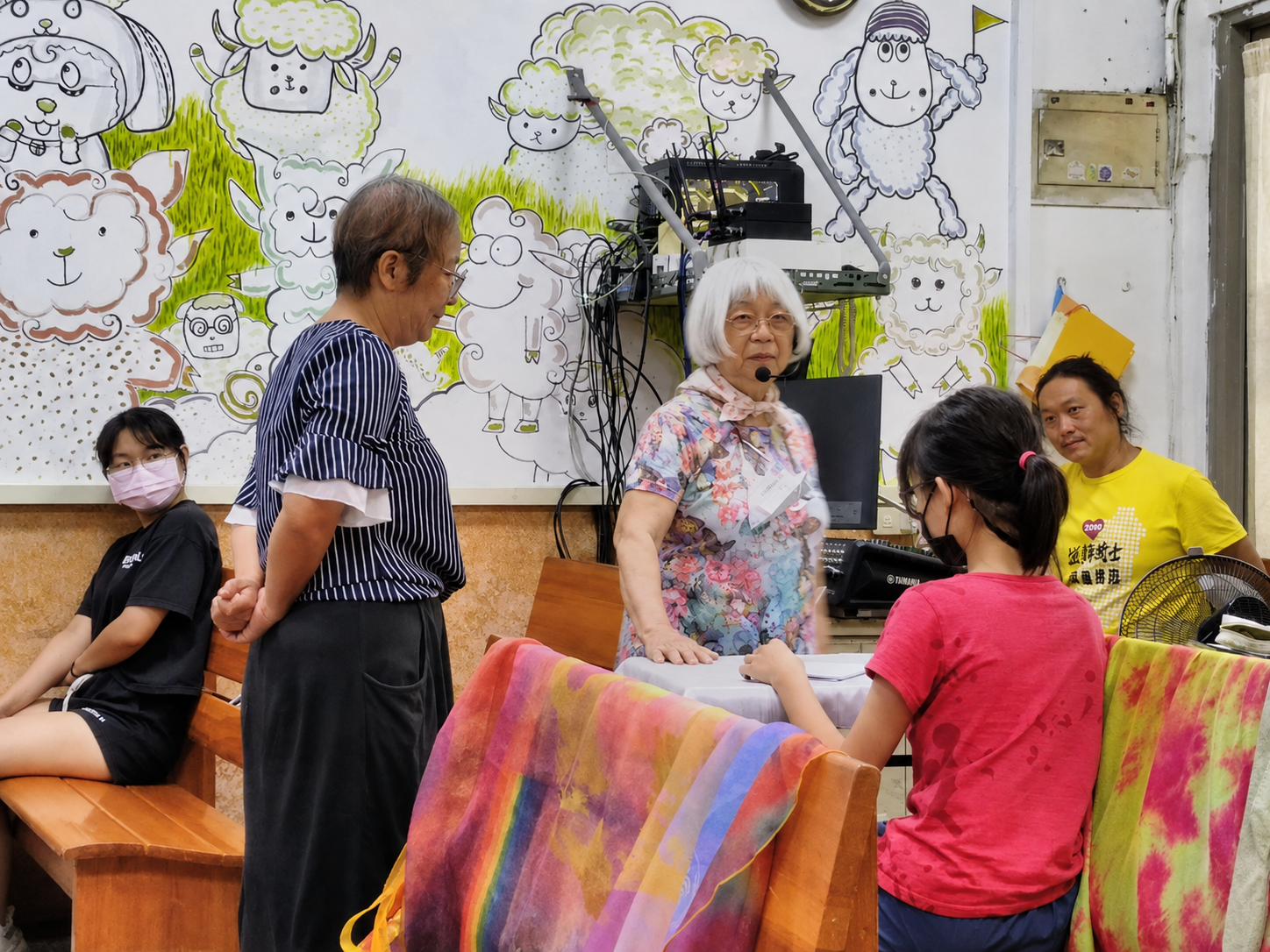 種子老師培訓現場，講師帶領學員進行教材活動