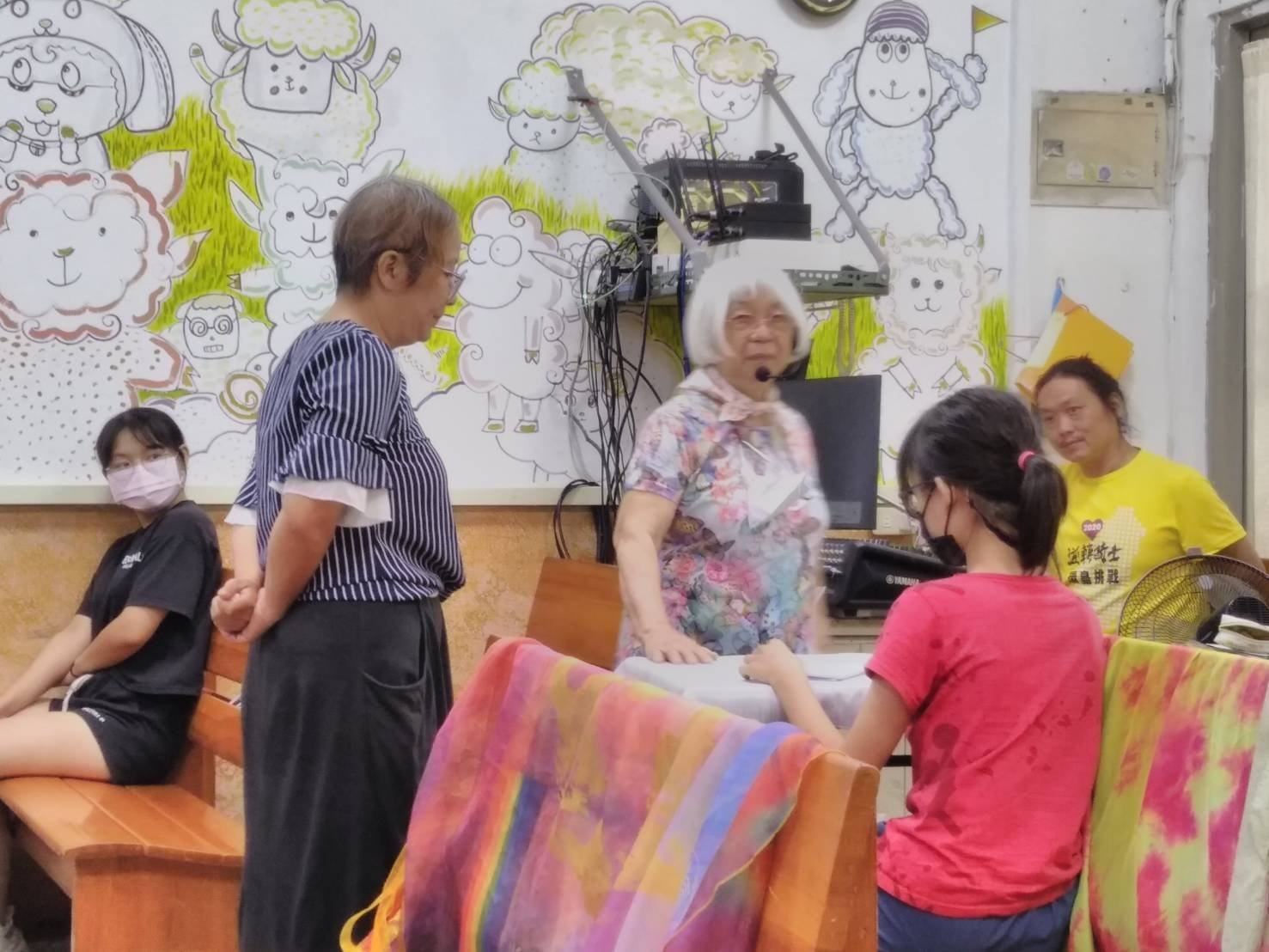 種子老師培訓現場，講師帶領學員進行教材活動